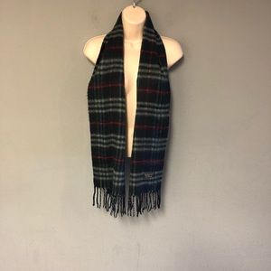 Burberrys Of London 100% Cashmere Scarf